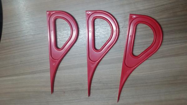 Пластиковые ножи для срыва бумаги в Полиграф-Клубе