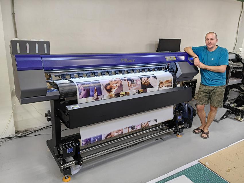 Компания «КОВЧЕГ» запустила ARK-JET SOL 1602 на смену Mimaki в столичной РПК «АРТГРУПП»