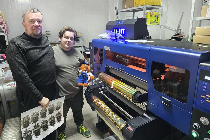 Компания «КОВЧЕГ» установила UV DTF-принтер ARK-JET в тамбовской РПК «Мистер Пос»
