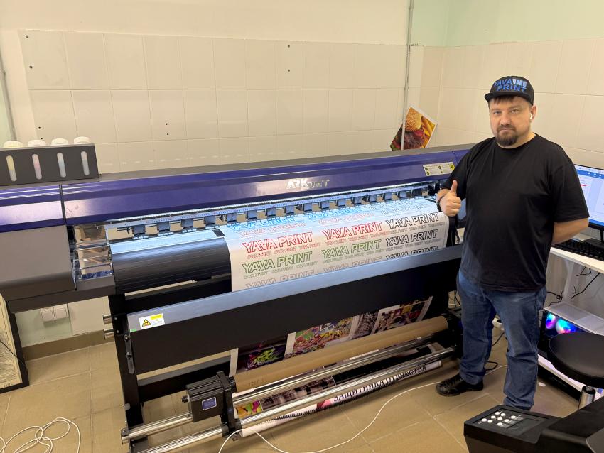 ARK-JET SOL 1602 в столичной типографии Yava Print