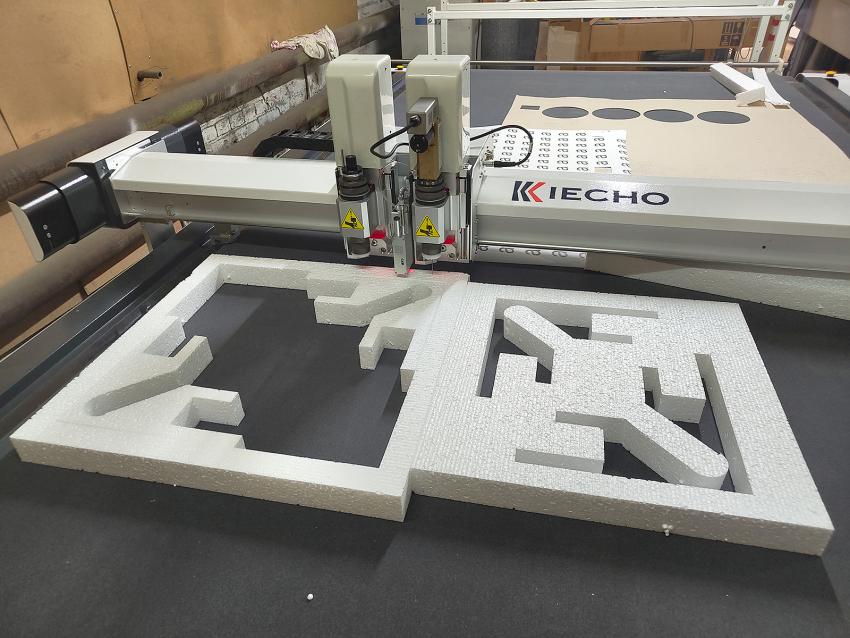 Раскройный комплекс iECHO BK1 в РПК «Арт-Рекус групп»