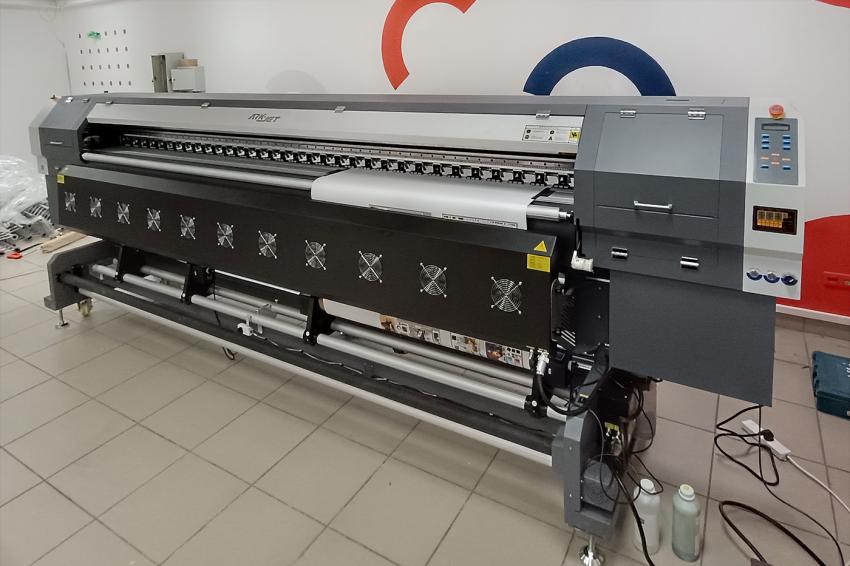3-метровый принтер ARK-JET SOL 3204 в компании Presswall