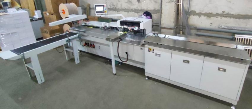 Конвейер подачи блоков и секции автоматической пробивки, навивки и укладки готовой продукции на конвейер WireSTAR PB-580S