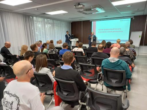 Сибирские полиграфисты обсудили проблемы рынка трафаретной печати в России и мире