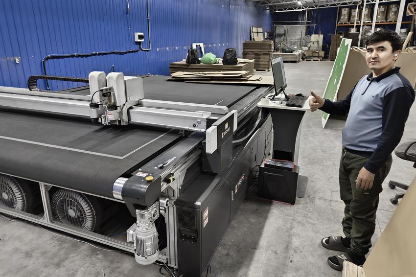 Компания «Смарт-Т» установила уже 4-й раскройный комплекс iECHO на фабрике «УпакРесурс»