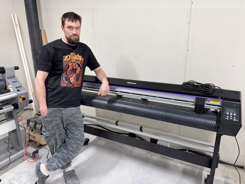 «Смарт-Т» выполнила инсталляцию принтера, каттера и ламинатора в компании «4 пикселя»