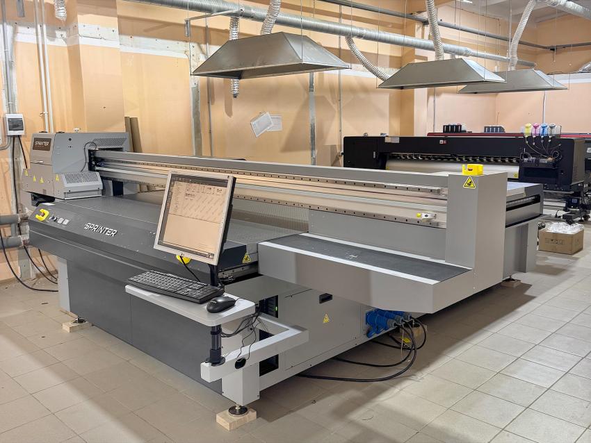 УФ-принтер Sprinter в компании Fine Decision