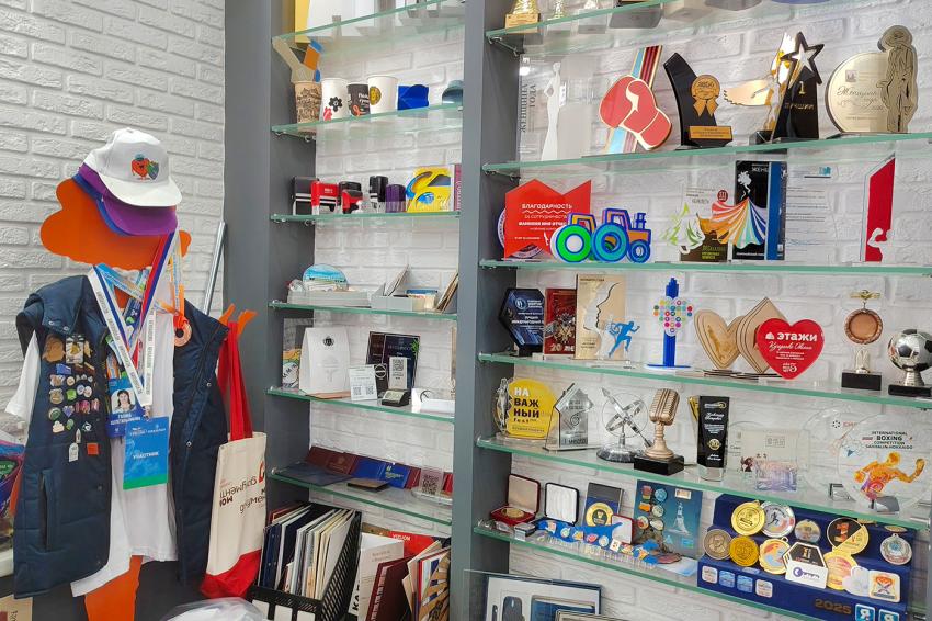 Компания «КОВЧЕГ» запустила DTF-принтер ARK-JET в РПК «Рико Дизайн» из Южно-Сахалинска