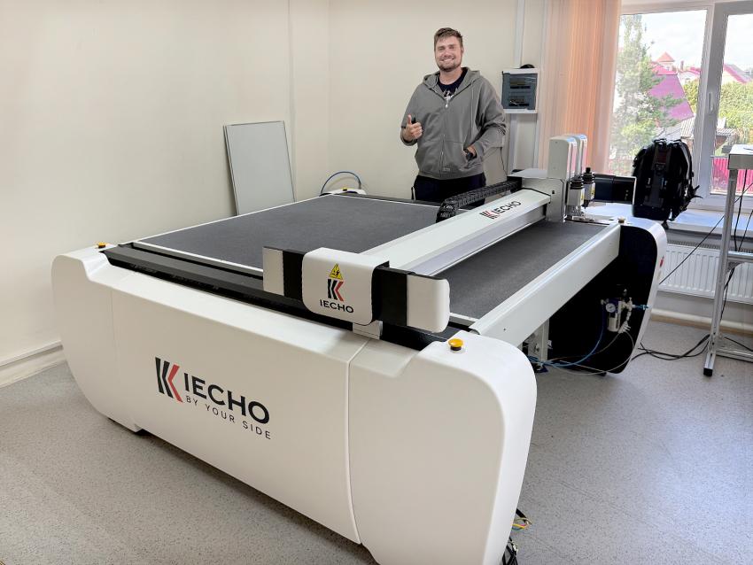 раскройный комплекс iECHO BK1 в компании «Оверпак» из Твери